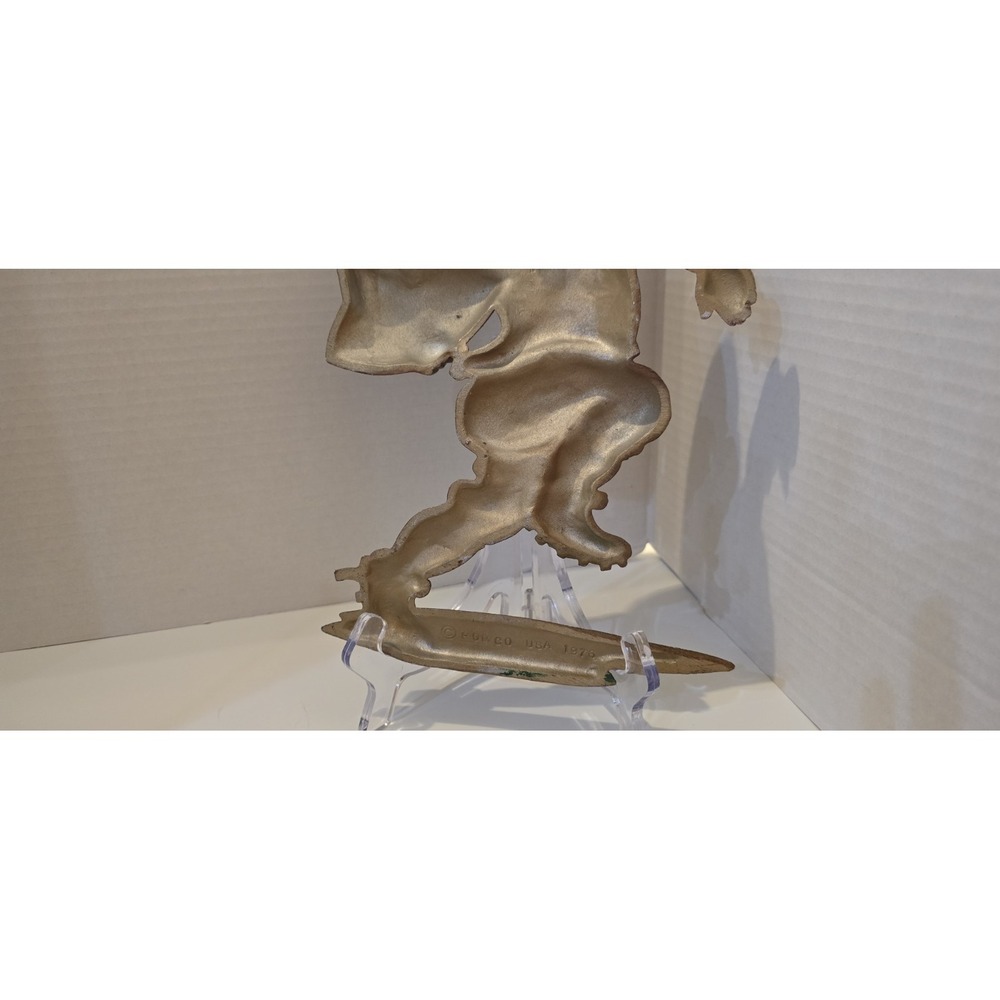 Vintage 1976 Homco Football Player Cast Iron Metal Wall Decor #88 Red Running - Picture 3 of 4